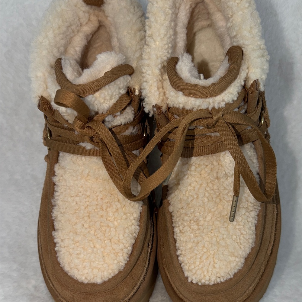 Ugg Brown Shearling Platform Boots Size 8 - image 7